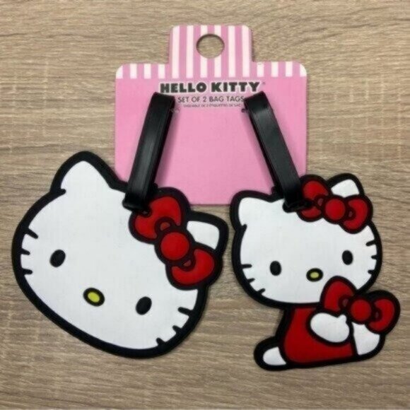 Hello Kitty Red Bow Luggage Travel Bag Tag 2- Piece Set NWT - Picture 1 of 2